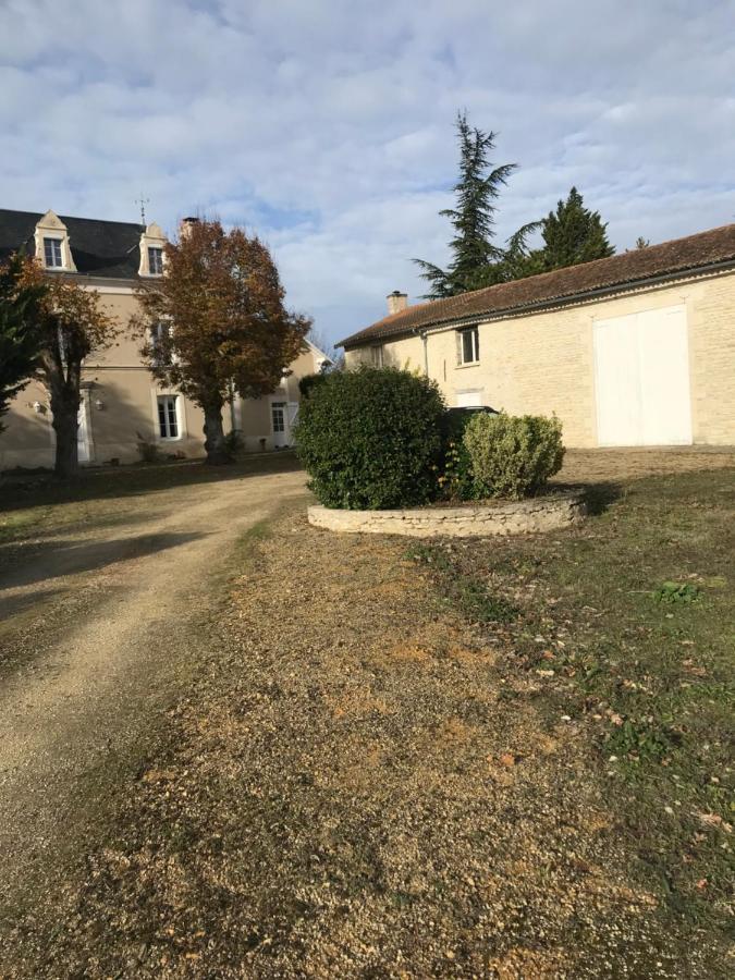 La Maladrie Bed & Breakfast Vouzailles Dış mekan fotoğraf